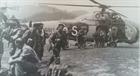 848 NAS Wessex 5 lifting Gurkhas in Borneo