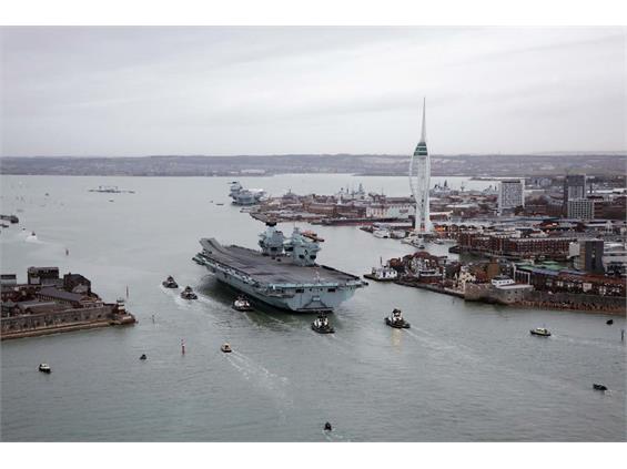 HMS Queen Elizabeth returns to Portsmouth after completing global mission